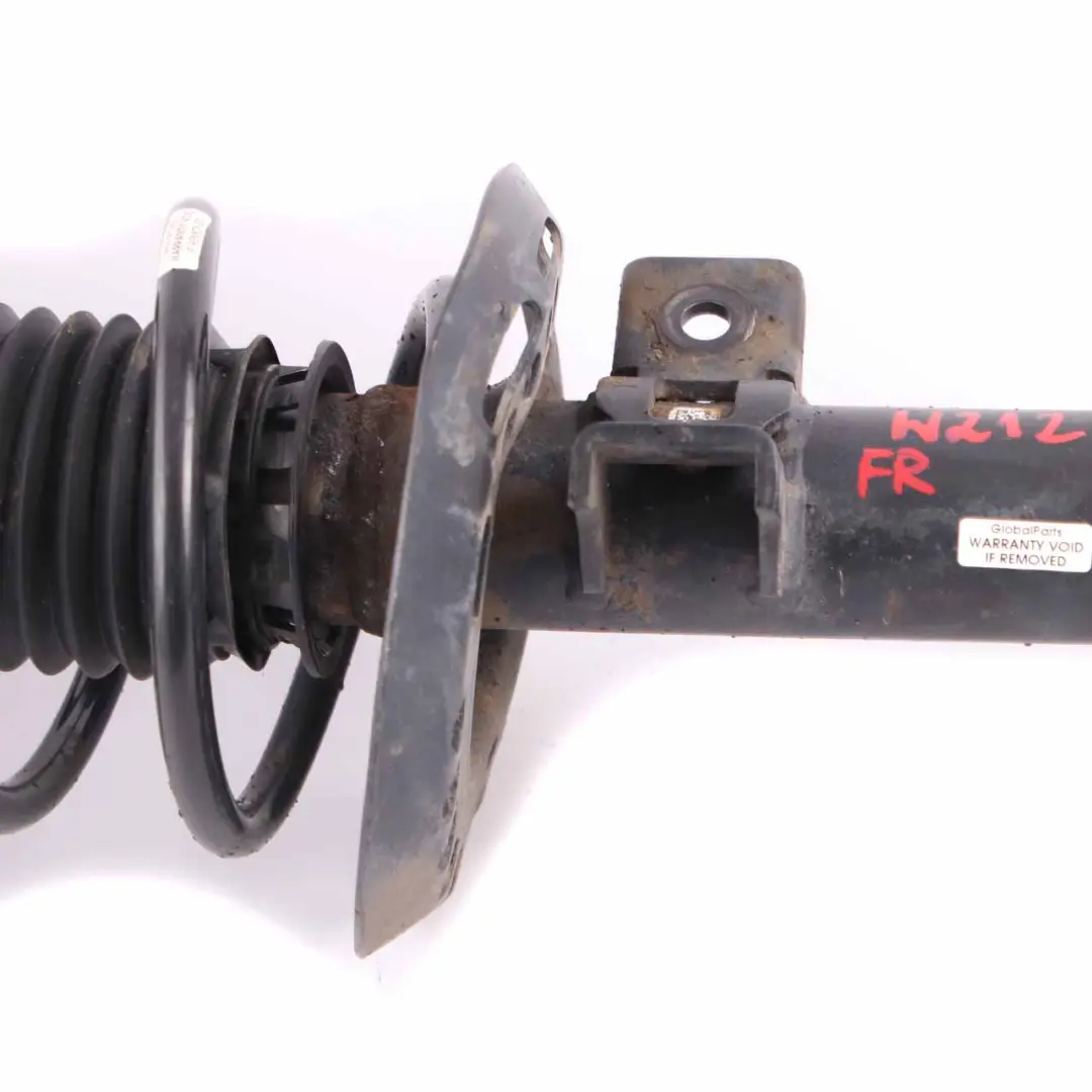 Puntone a molla Ammortizzatore anteriore destro per Mercedes W212 con numero di parte A2123201238 Mercedes W212 Puntone a molla Ammortizzatore anteriore destro - SKU A2123201238 - Numero di parte A2123201238