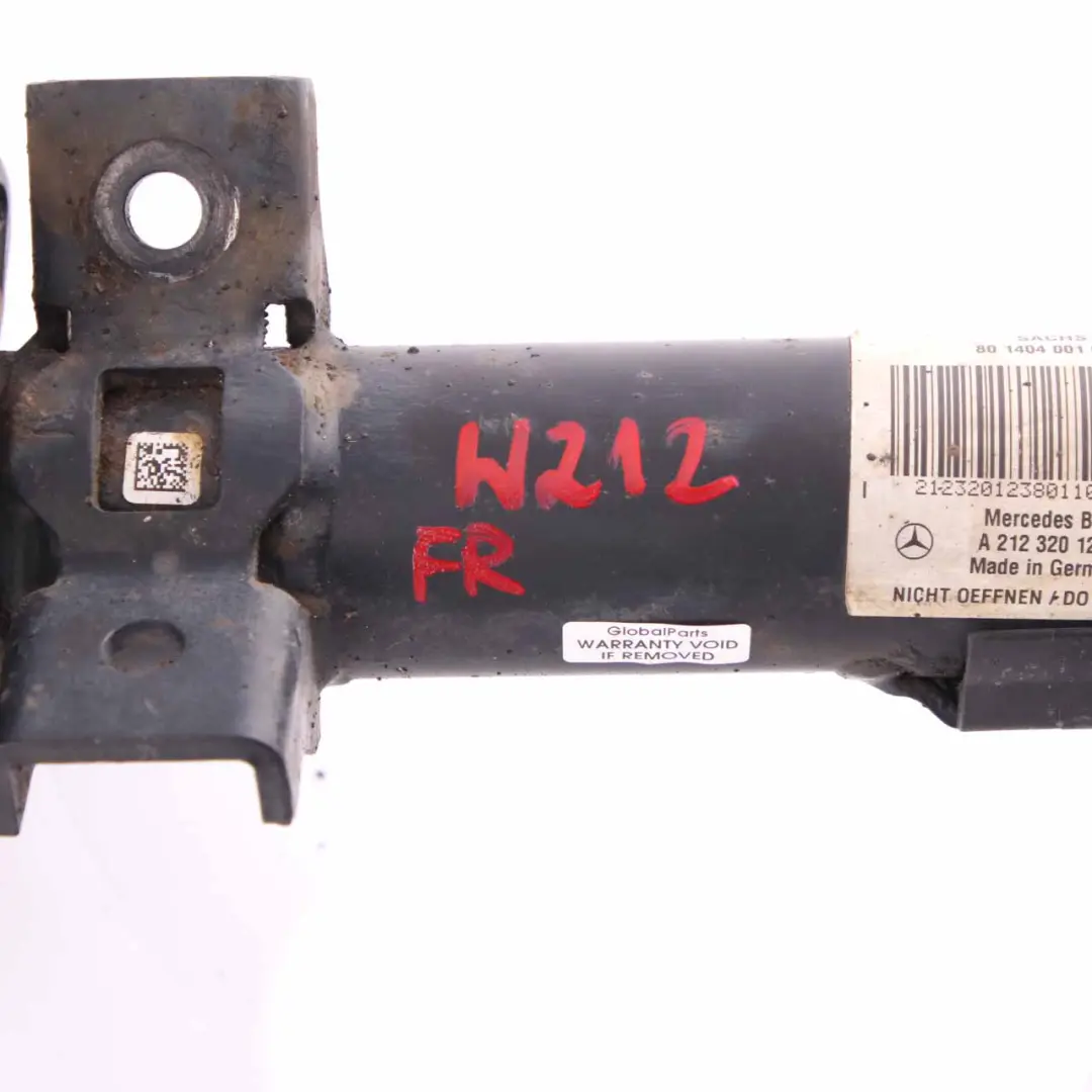 Amortiguador delantero derecho Spring Strut para Mercedes W212 con número de pieza A2123201238 Mercedes W212 Amortiguador delantero derecho Spring Strut - SKU A2123201238 - Número de pieza A2123201238