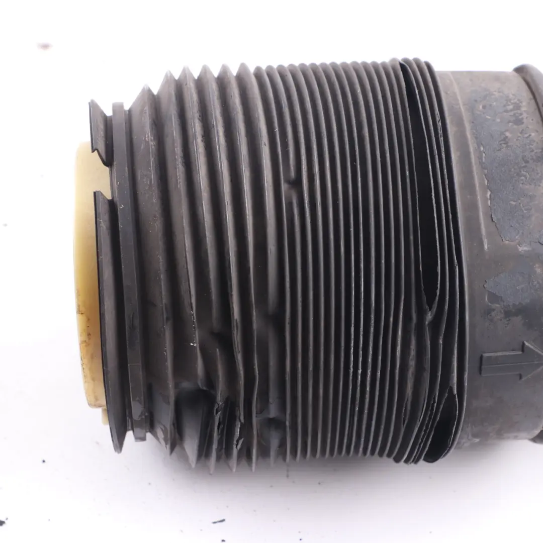 Coussins de suspension à gauche et à droite pour Mercedes W212 E63 AMG à propos du numéro de pièce A2123204325 Mercedes W212 E63 AMG Coussins de suspension à gauche et à droite - SKU A2123204325-1 - Numéro de pièce A2123204325