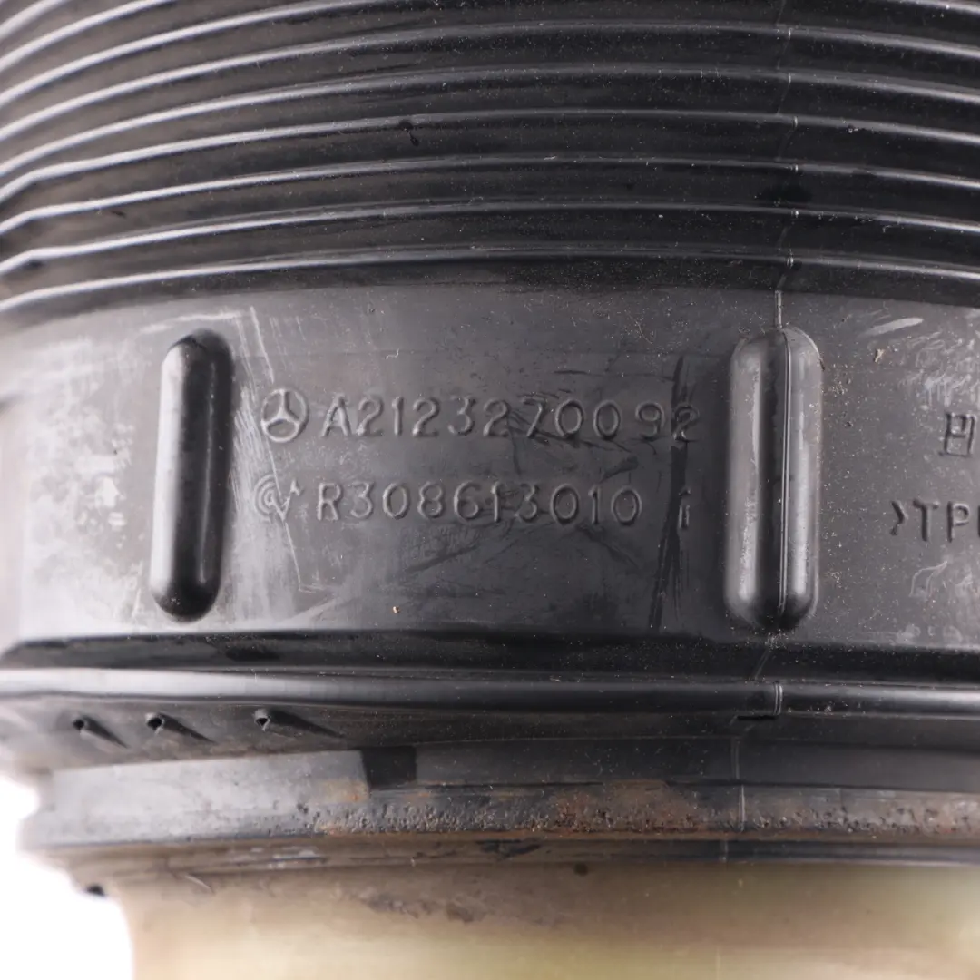 Hinterachse Luftfederbälge Links Rechts Satz für Mercedes W212 E63 AMG mit Teilenummer A2123204325 Mercedes W212 E63 AMG Hinterachse Luftfederbälge Links Rechts Satz - SKU A2123204325-1 - Teilenummer A2123204325