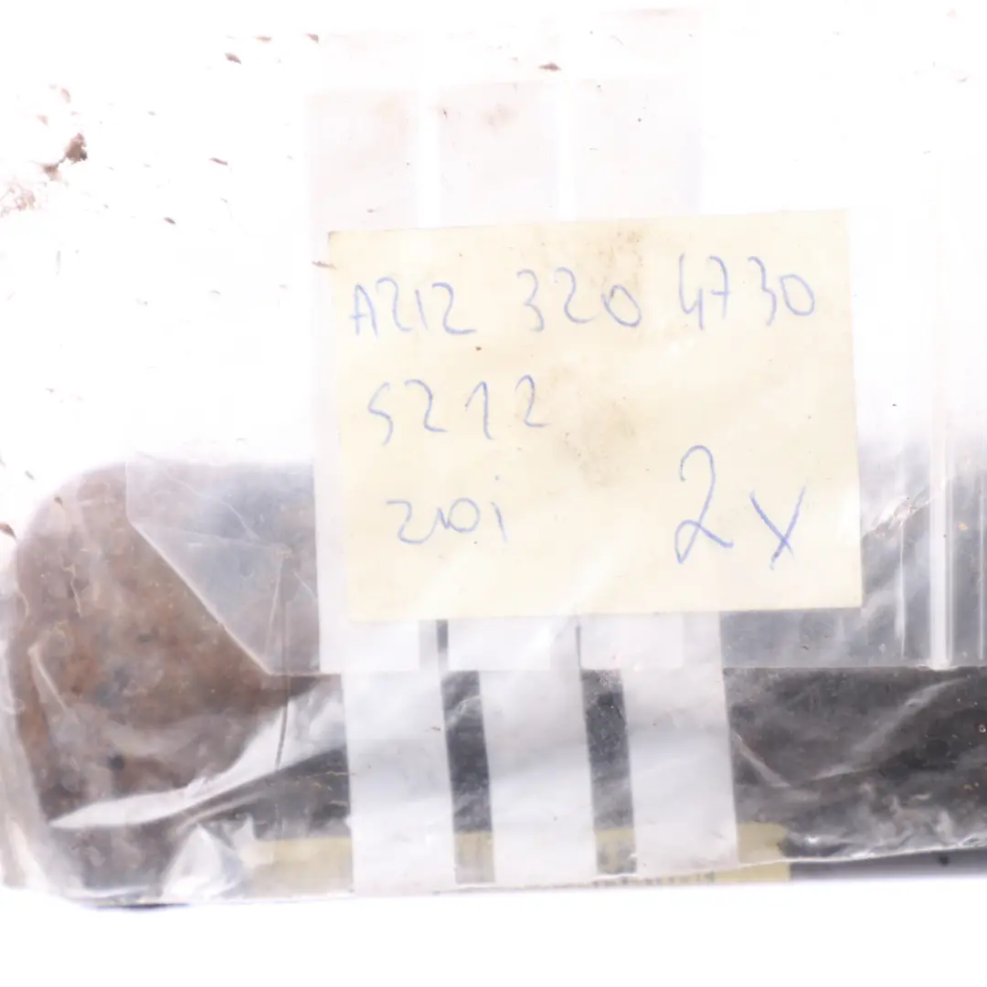 puntone posteriore sinistro destro ammortizzatore A2123204030 per Mercedes W212 con numero di parte A2123204730 Mercedes W212 puntone posteriore sinistro destro ammortizzatore A2123204030 - SKU A2123204730 - Numero di parte A2123204730