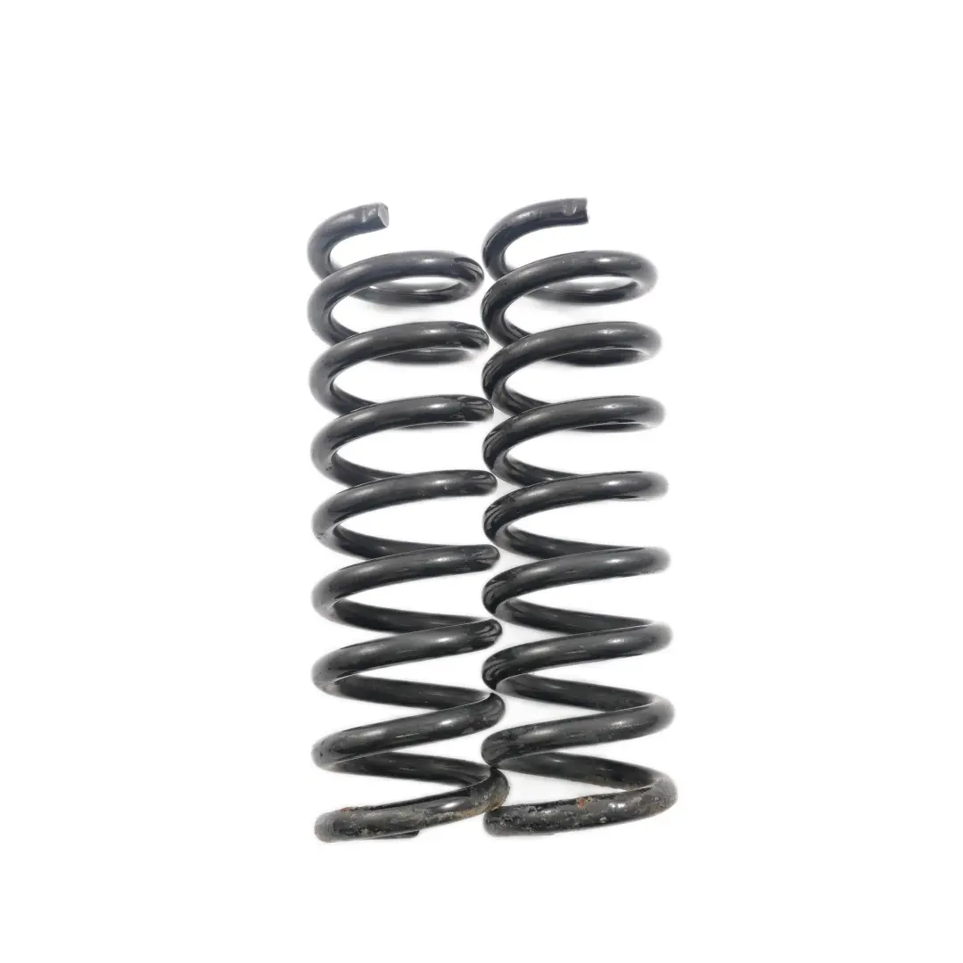 Molla Posteriore Molla Elicoidale per Mercedes W212 con numero di parte A2123240104 Mercedes W212 Molla Posteriore Molla Elicoidale - SKU A2123240104 - Numero di parte A2123240104