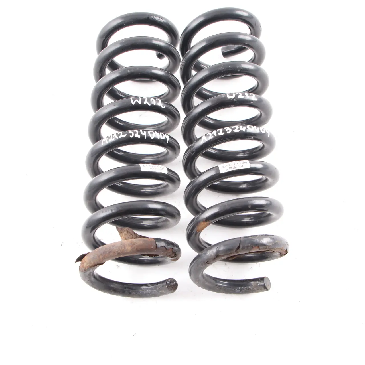 Mercedes W212 W219 Coil Spring Rear Axle Suspension Set A2123240404