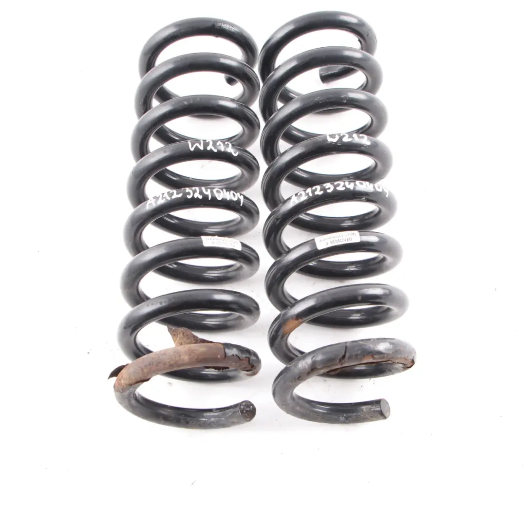 Mercedes W212 W219 Sprężyna Amortyzatora Zawieszenie Tył Zestaw - SKU A2123240404 - Numer Części A2123240404