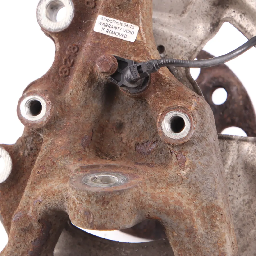 Carrier Mercedes W212 E 63 AMG Front Left N/S Axle Suspension Wheel Hub to Wheel with Part number A2123300120 Wheel Carrier Mercedes W212 E 63 AMG Front Left N/S Axle Suspension Wheel Hub - SKU A2123300120 - Part number A2123300120