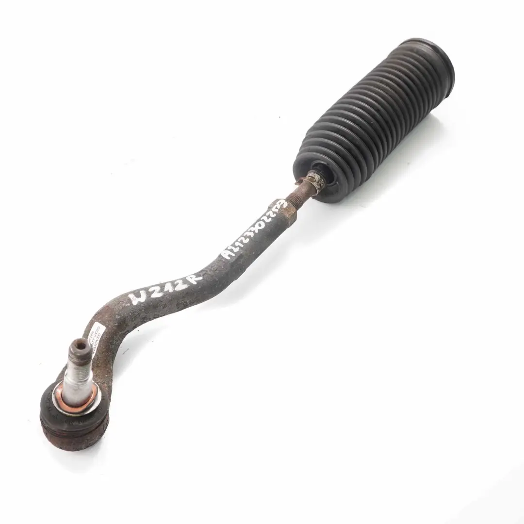 Barra De Direccion Exterior Derecha para Mercedes W212 con número de pieza A2123302203 Mercedes W212 Barra De Direccion Exterior Derecha - SKU A2123302203 - Número de pieza A2123302203