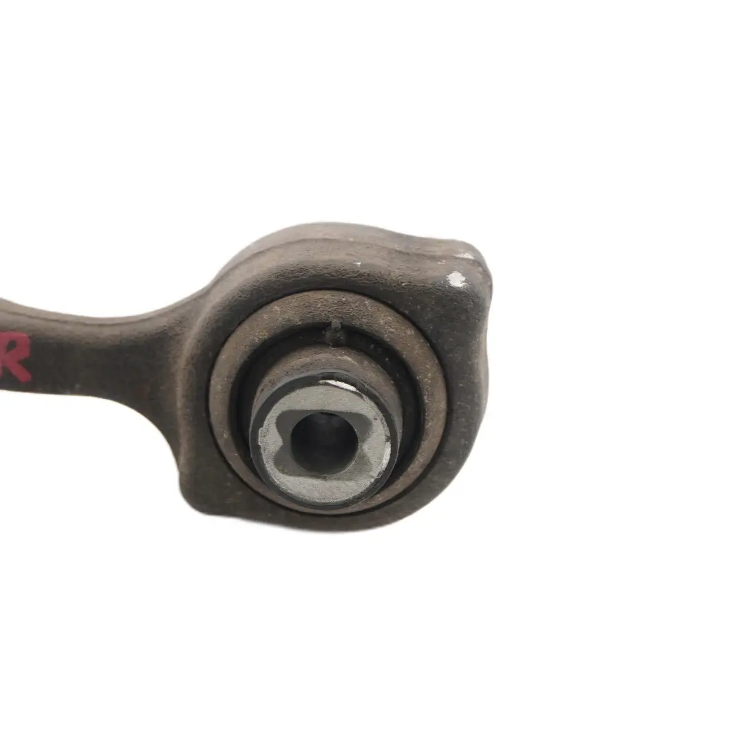 Braccio Controllo Anteriore Destro Braccio Superiore per Mercedes W212 con numero di parte A2123304000 Mercedes W212 Braccio Controllo Anteriore Destro Braccio Superiore - SKU A2123304000 - Numero di parte A2123304000