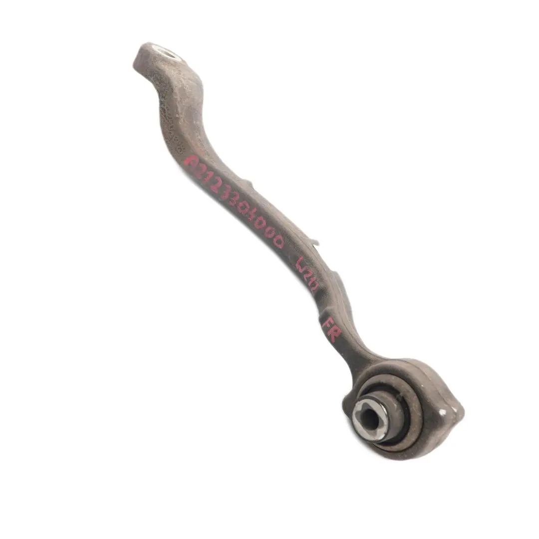 Bras Transversal Avant Droite pour Mercedes W212 à propos du numéro de pièce A2123304000 Mercedes W212 Bras Transversal Avant Droite - SKU A2123304000 - Numéro de pièce A2123304000