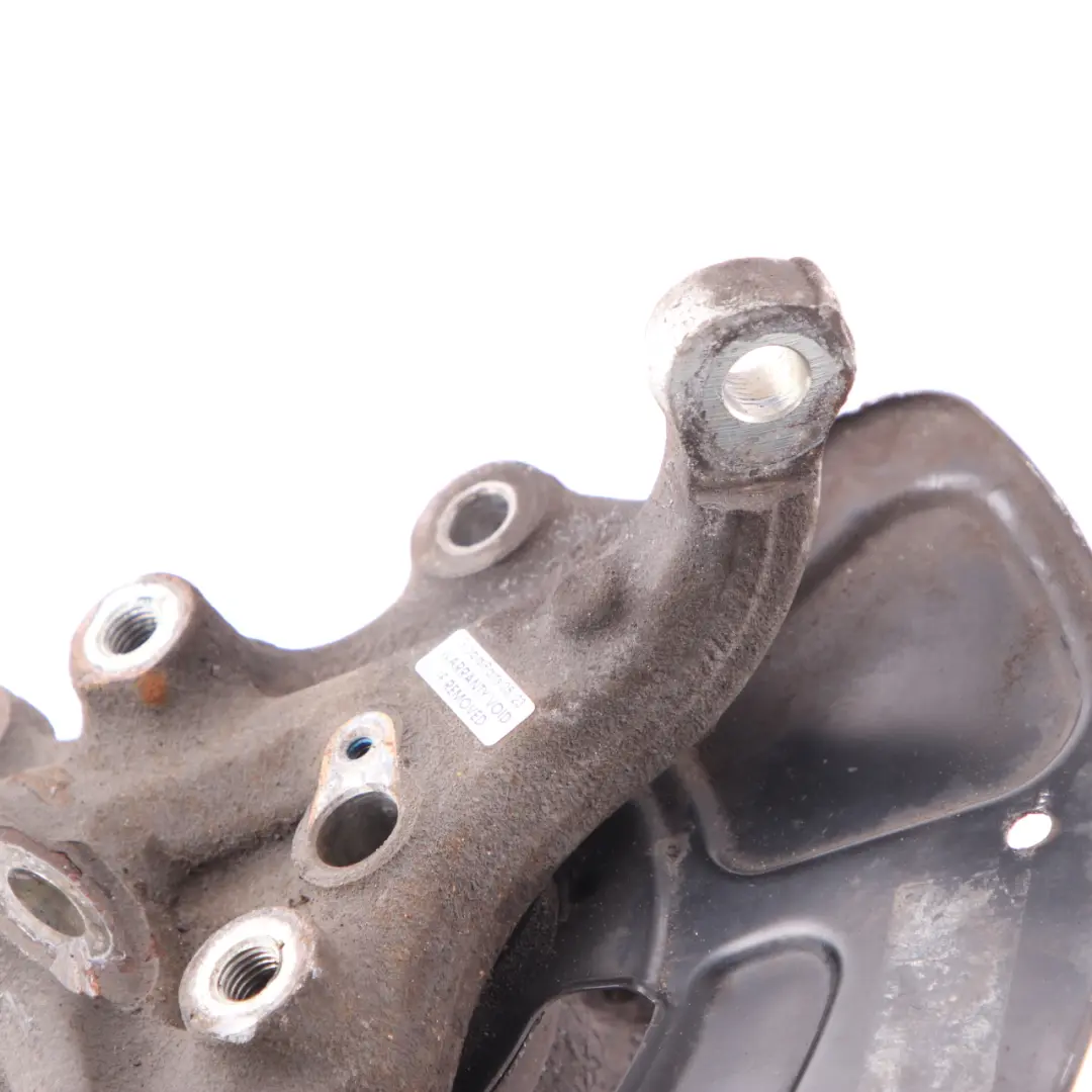 Portaruota anteriore sinistro snodo ruota per Mercedes W212 con numero di parte A2123320700 Mercedes W212 Portaruota anteriore sinistro snodo ruota - SKU A2123320700-1 - Numero di parte A2123320700