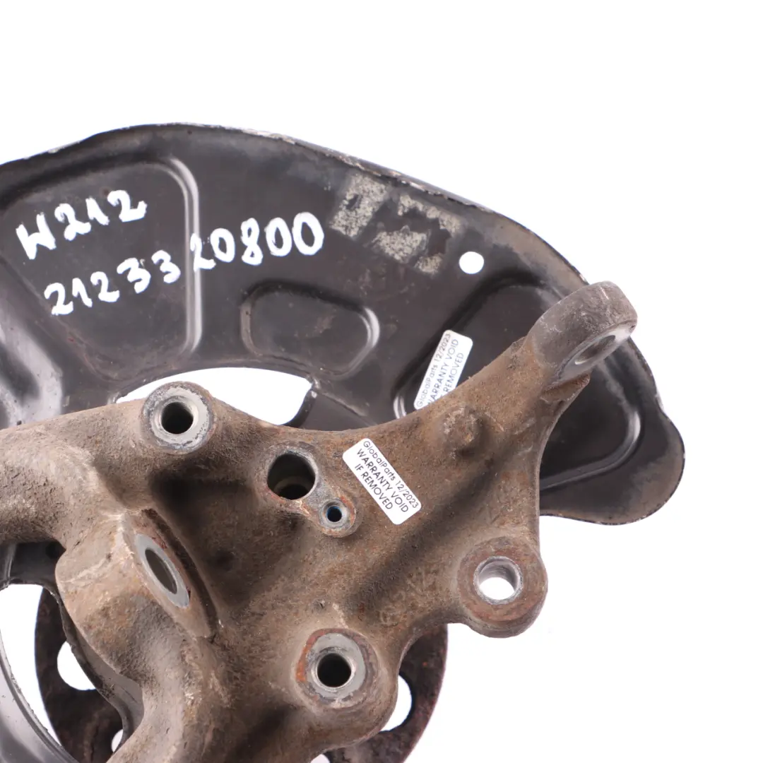 Rueda Delantera Derecha Eje Suspension Rueda Hub Mount para Mercedes W212 con número de pieza A2123320800 Mercedes W212 Rueda Delantera Derecha Eje Suspension Rueda Hub Mount - SKU A2123320800 - Número de pieza A2123320800