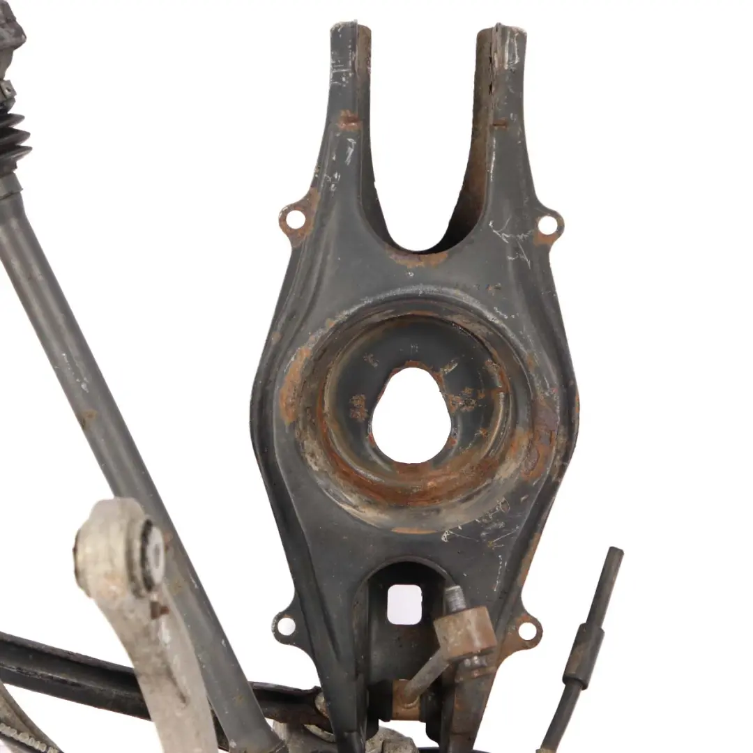 Sospensione posteriore sinistra Ruota Mozzo Freno Disco per Mercedes W212 250 CDI con numero di parte A2123500141 Mercedes W212 250 CDI Sospensione posteriore sinistra Ruota Mozzo Freno Disco - SKU A2123500141-1 - Numero di parte A2123500141