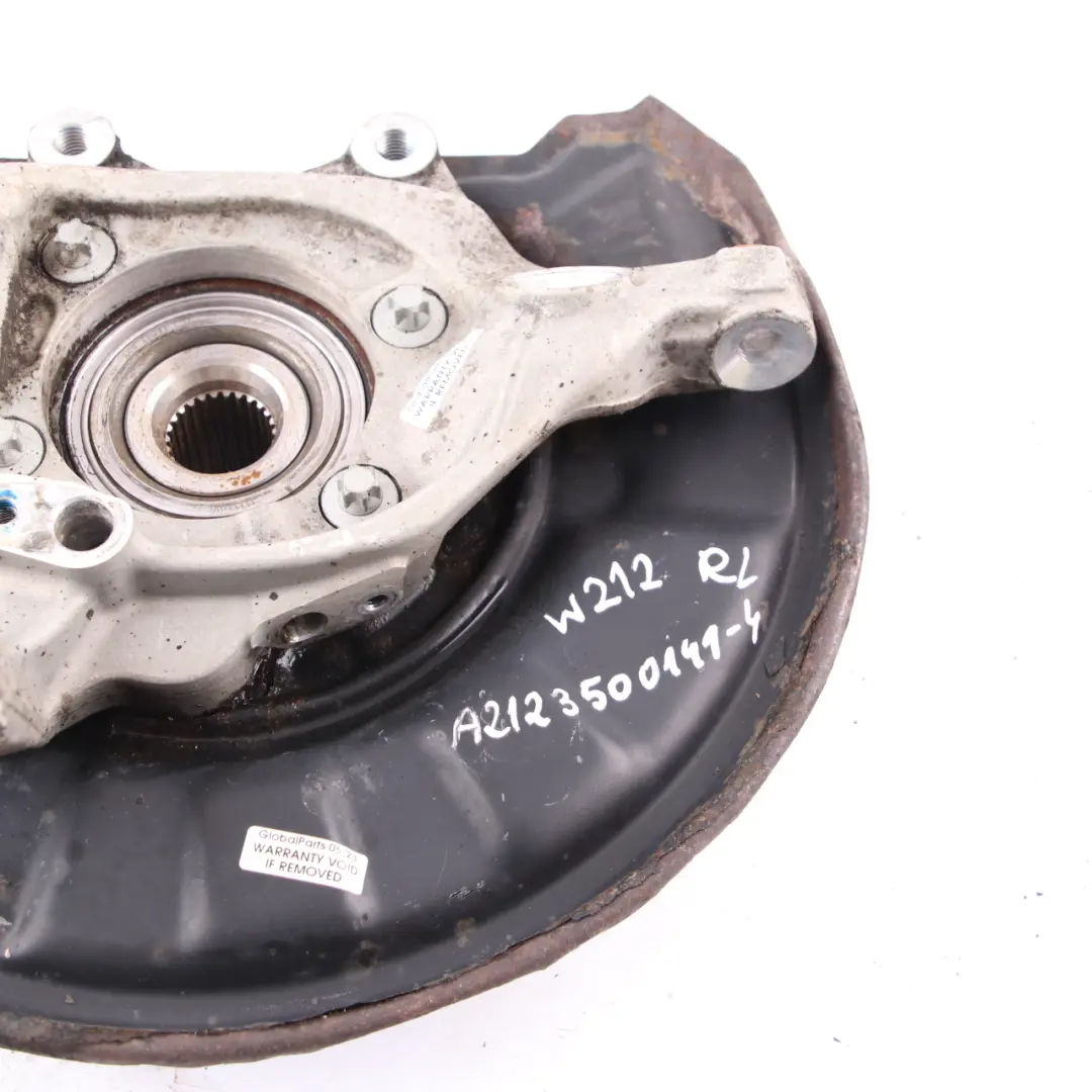 Mercedes W212 Rueda trasera izquierda Suspensión Rueda Hub - SKU A2123500141-4 - Número de pieza A2123500141