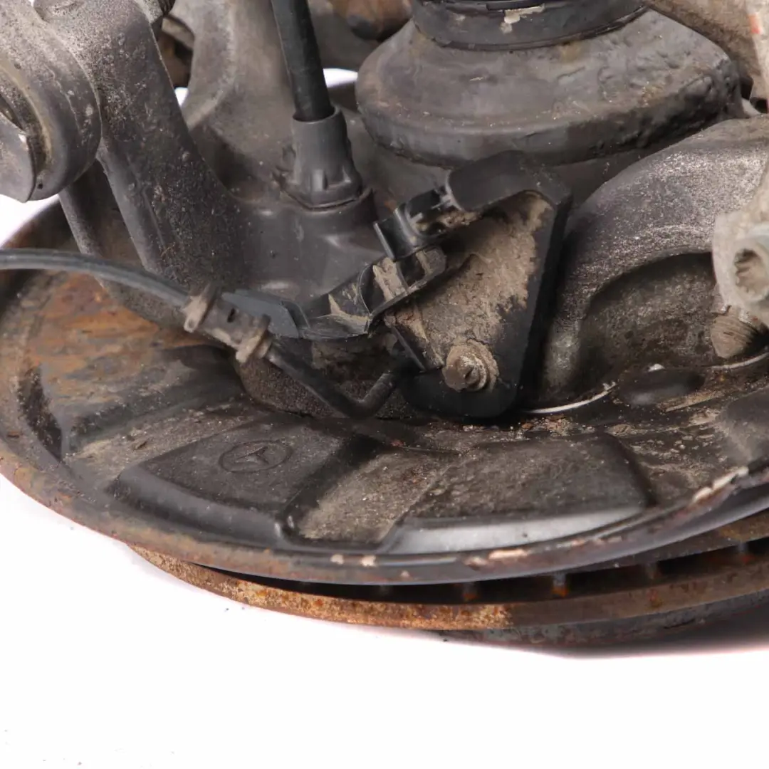 W218 350 CDI BlueTec Arrière Gauche Jambe Suspension Moyeu Disque Frein pour Mercedes à propos du numéro de pièce A2123500141 Mercedes W218 350 CDI BlueTec Arrière Gauche Jambe Suspension Moyeu Disque Frein - SKU A2123500141-5 - Numéro de pièce A2123500141