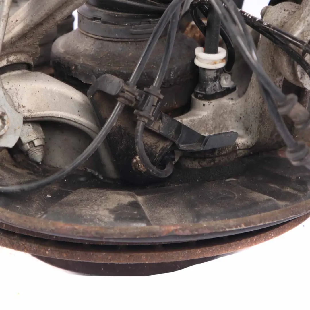 Mercedes W212 Sospensione Posteriore Gamba Mozzo Freno Disco Destro - SKU A2123500241-2 - Numero di parte A2123500241