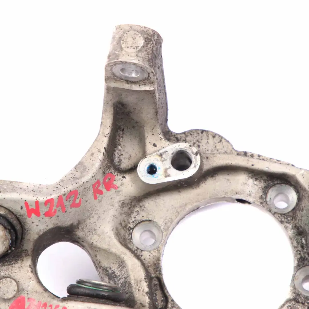 Zwrotnica Tylna Prawa Wahacz do Mercedes W212 o numerze A2123500241 Mercedes W212 Zwrotnica Tylna Prawa Wahacz - SKU A2123500241-3 - Numer Części A2123500241