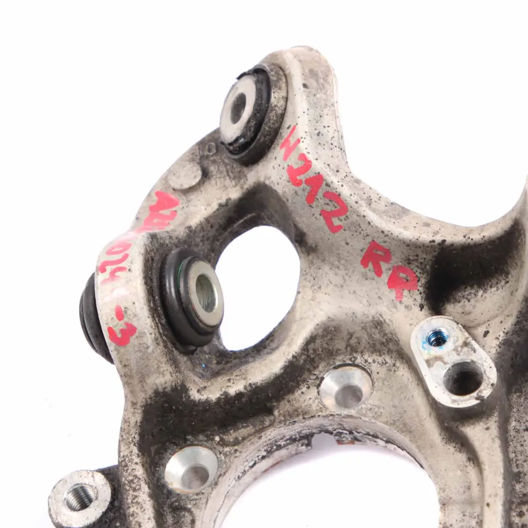 Mercedes W212 Portaruota Posteriore Destro Sospensione Mozzo Ruota - SKU A2123500241-3 - Numero di parte A2123500241
