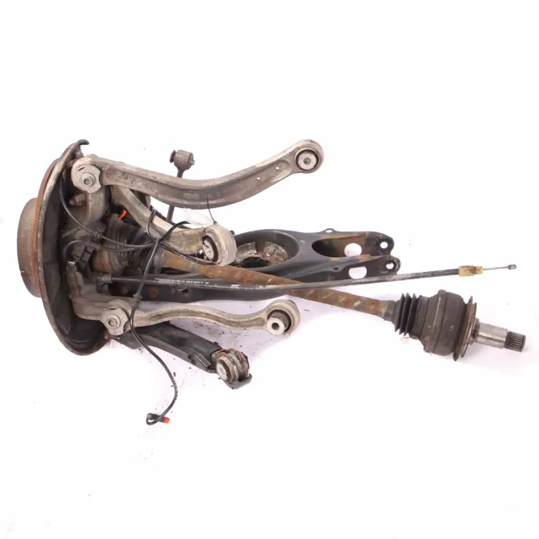 Posteriore Destro Sospensione Mozzo Disco Freno per Mercedes W212 220 CDI con numero di parte A2123500241 Mercedes W212 220 CDI Posteriore Destro Sospensione Mozzo Disco Freno - SKU A2123500241 - Numero di parte A2123500241