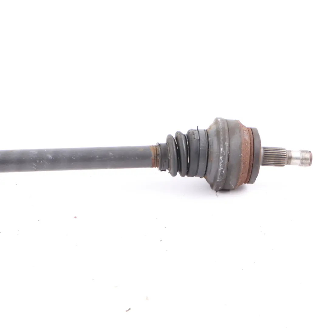 Albero trasmissione posteriore sinistro destro per Mercedes W212 AMG con numero di parte A2123502210 Mercedes W212 AMG Albero trasmissione posteriore sinistro destro - SKU A2123502210 - Numero di parte A2123502210