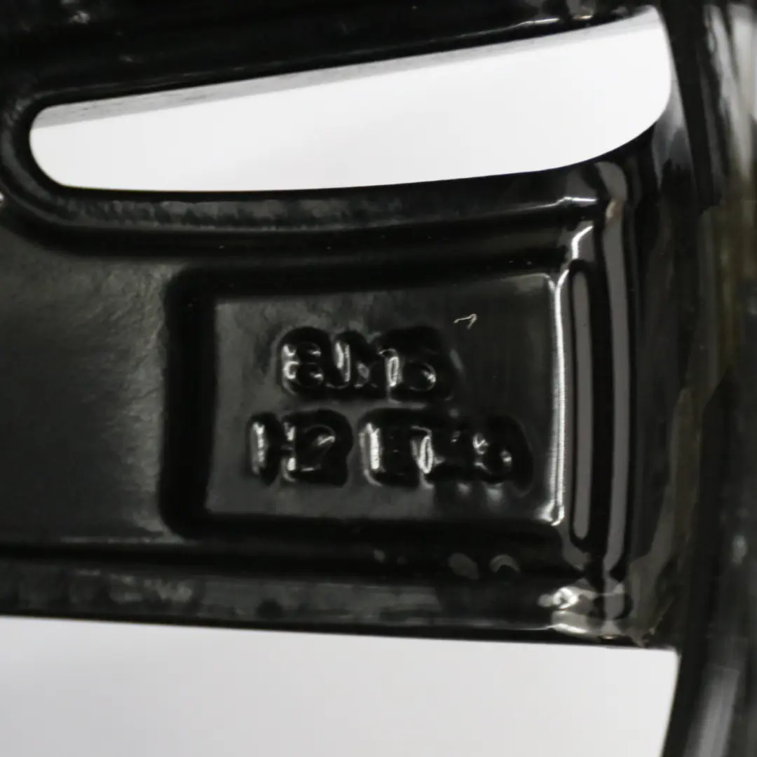 Cerchio in lega nero a 5 doppie razze 16" ET:46 8J per Mercedes W212 con numero di parte A2124010202 Mercedes W212 Cerchio in lega nero a 5 doppie razze 16" ET:46 8J - SKU A2124010202-5 - Numero di parte A2124010202