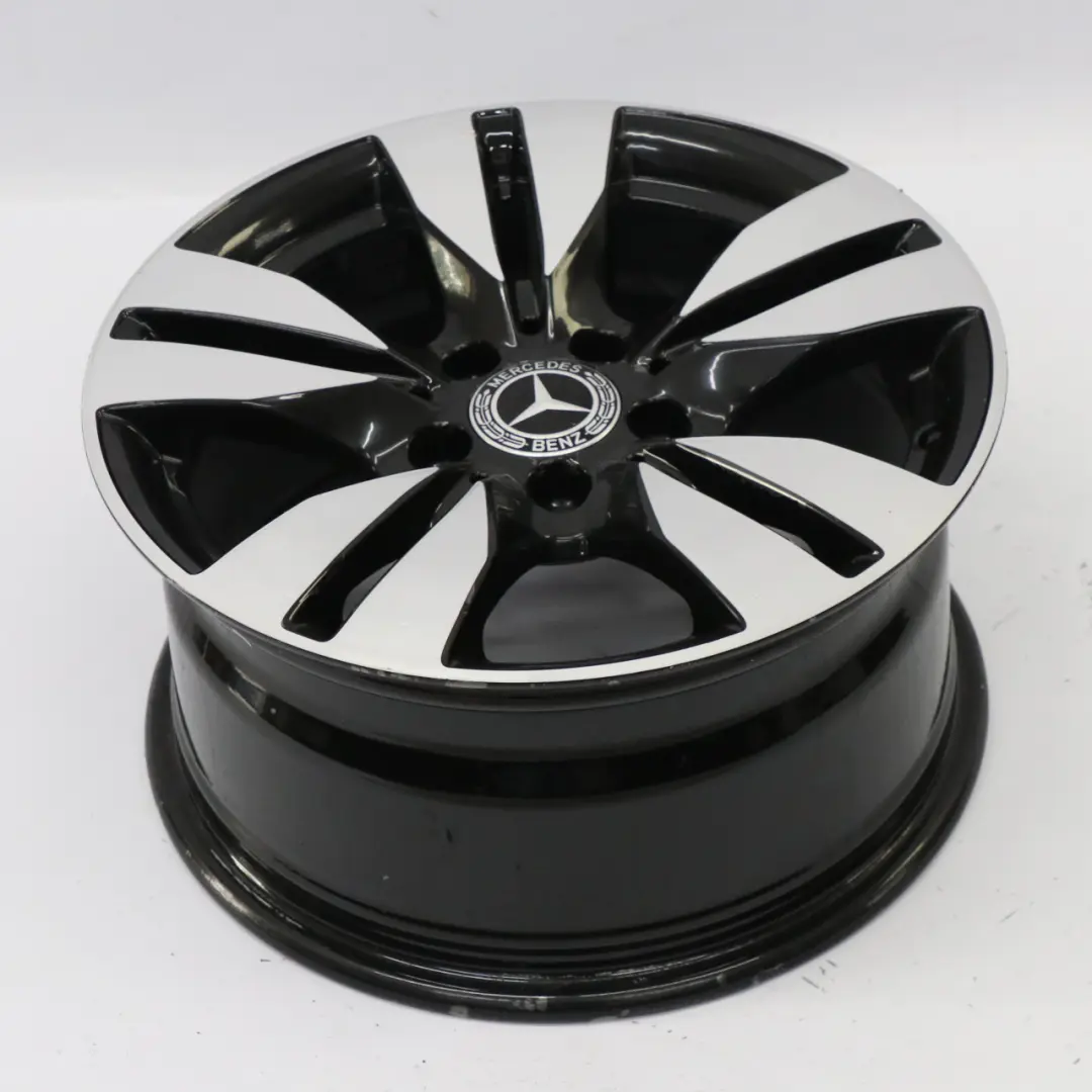 Czarna felga aluminiowa Double Spoke 16" ET:46 8J do Mercedes W212 o numerze A2124010202 Mercedes W212 Czarna felga aluminiowa Double Spoke 16" ET:46 8J - SKU A2124010202-6 - Numer Części A2124010202