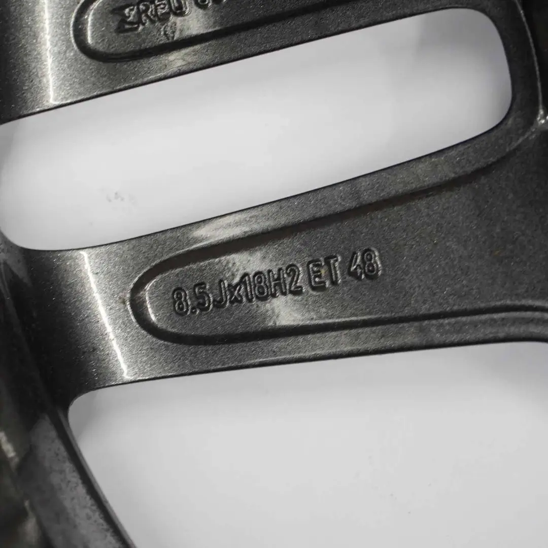 W207 W212 AMG Jante Alu 18" ET:48 8.5J pour Mercedes à propos du numéro de pièce A2124010300 Mercedes W207 W212 AMG Jante Alu 18" ET:48 8.5J - SKU A2124010300-2 - Numéro de pièce A2124010300