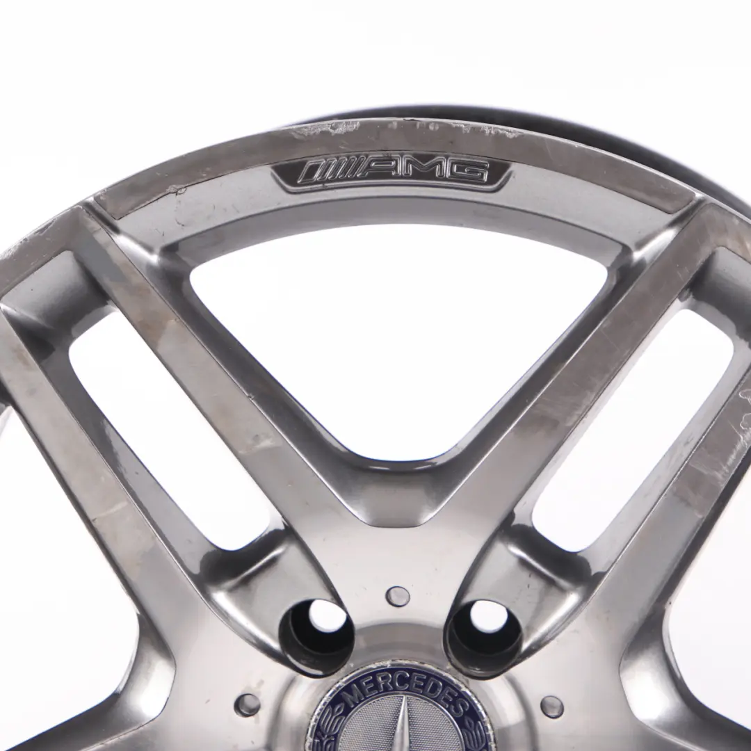 Alloy Rim 5-Double Spoke 18" ET:54 9J to Mercedes W212 AMG Rear Wheel with Part number A2124010400 Mercedes W212 AMG Rear Wheel Alloy Rim 5-Double Spoke 18" ET:54 9J - SKU A2124010400-2 - Part number A2124010400