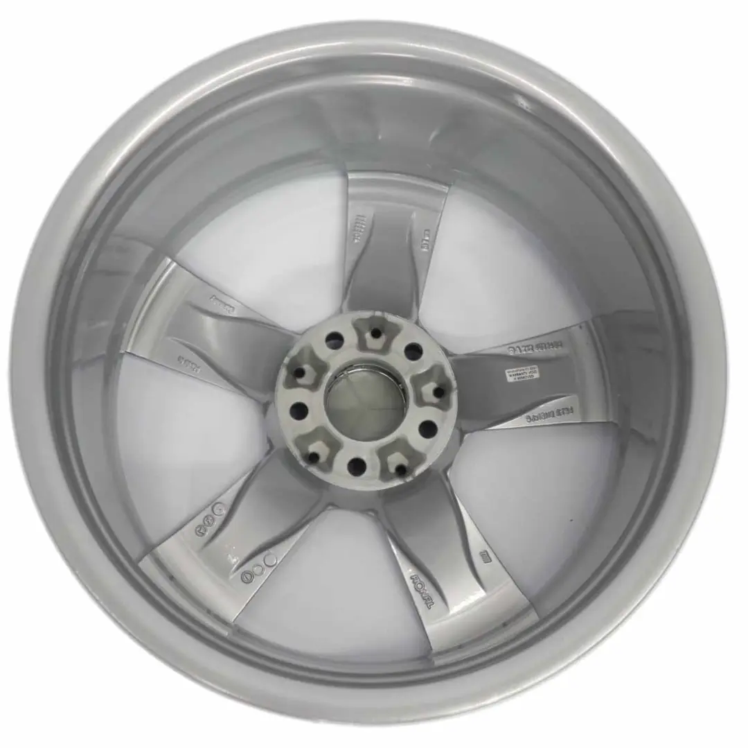 Essieu arriere jante en alliage argente 18" ET:54 9J pour Mercedes W212 à propos du numéro de pièce A2124011402 Mercedes W212 Essieu arriere jante en alliage argente 18" ET:54 9J - SKU A2124011402 - Numéro de pièce A2124011402