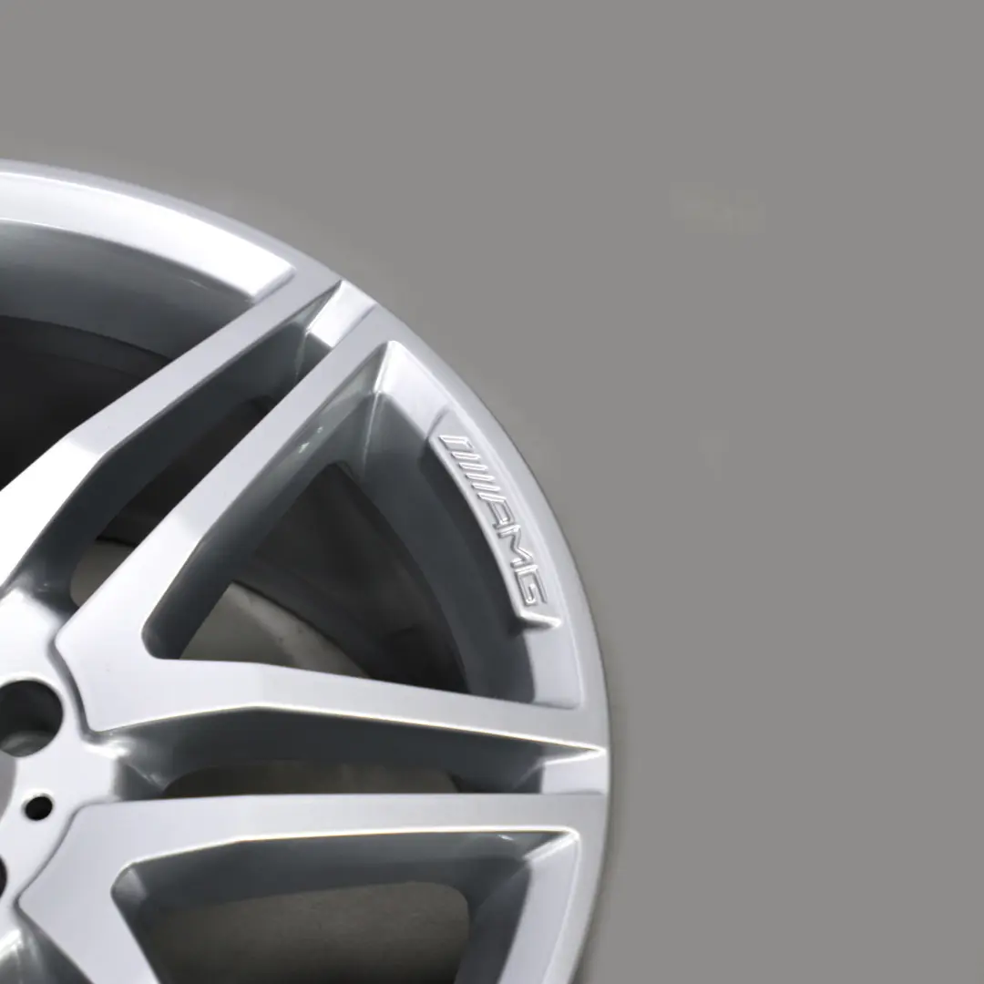  Mercedes-Benz W207 C207 Cerchi AlluMini o 19" AMG 7 Doppelspeichen - SKU A2124011900 - Numero di parte A2124011900