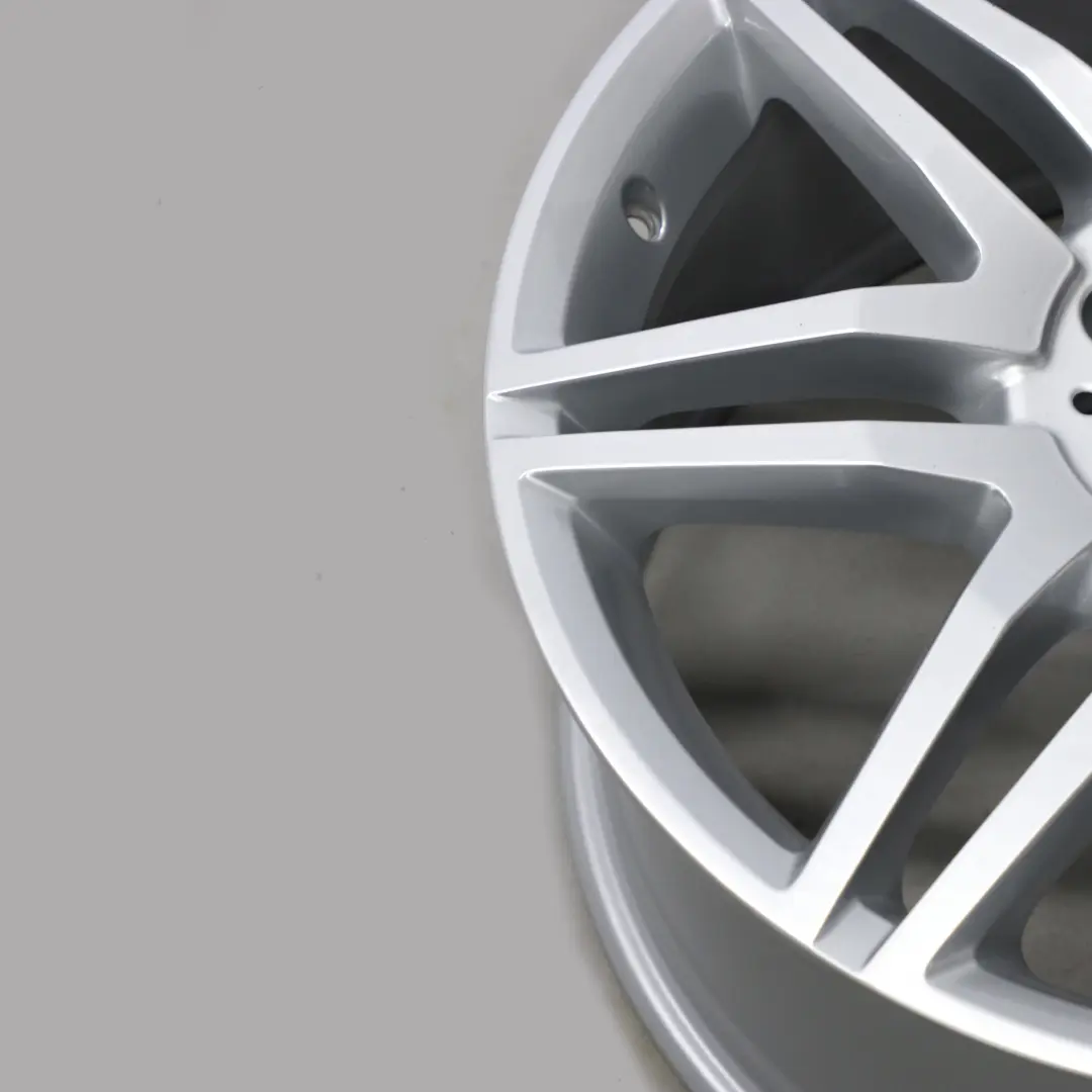  Mercedes-Benz W207 C207 Cerchi AlluMini o 19" AMG 7 Doppelspeichen - SKU A2124011900 - Numero di parte A2124011900