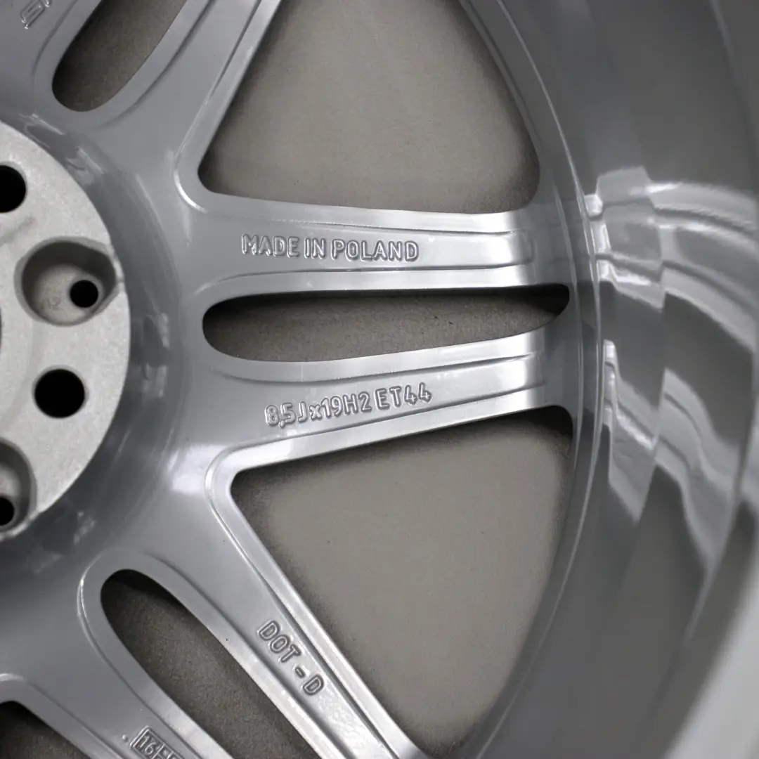 Mercedes-Benz W207 C207 Alloy Wheel Rim 19" AMG 7 Double Spoked to with Part number A2124014702 Mercedes-Benz W207 C207 Alloy Wheel Rim 19" AMG 7 Double Spoked - SKU A2124014702 - Part number A2124014702