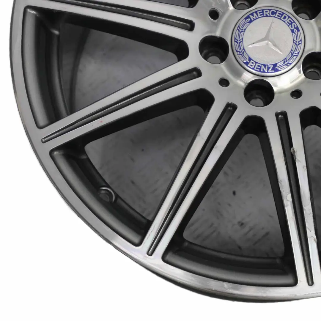 Leichtmetallfelge 10-Speichen Rad 19" 9,5J für Mercedes W212 E63 AMG mit Teilenummer A2124015102 Mercedes W212 E63 AMG Leichtmetallfelge 10-Speichen Rad 19" 9,5J - SKU A2124015102-2 - Teilenummer A2124015102