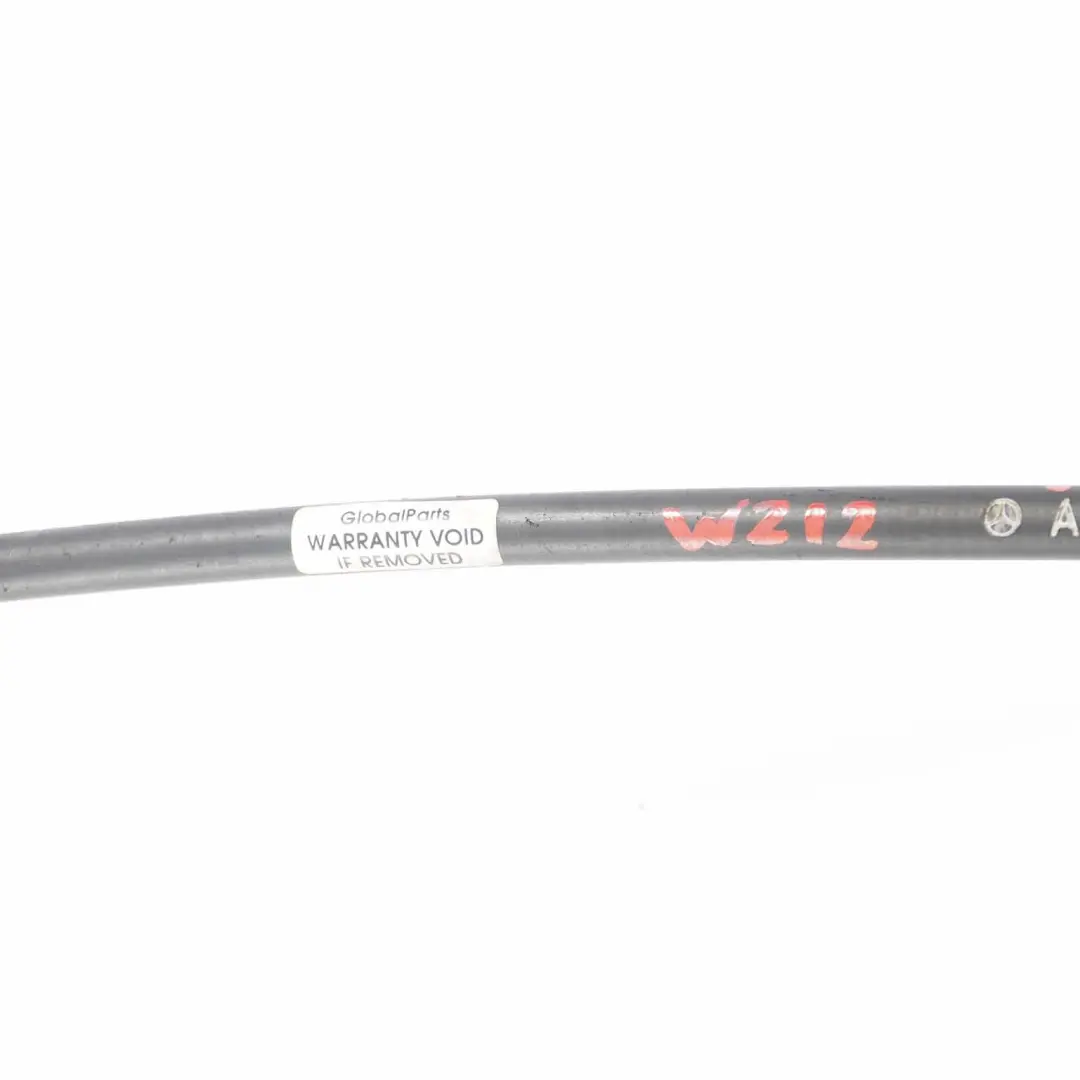 Freno A Mano Cavo Freno Di Stazionamento Posteriore A2124200285 per Mercedes W212 con numero di parte A2124200185 Mercedes W212 Freno A Mano Cavo Freno Di Stazionamento Posteriore A2124200285 - SKU A2124200185 - Numero di parte A2124200185