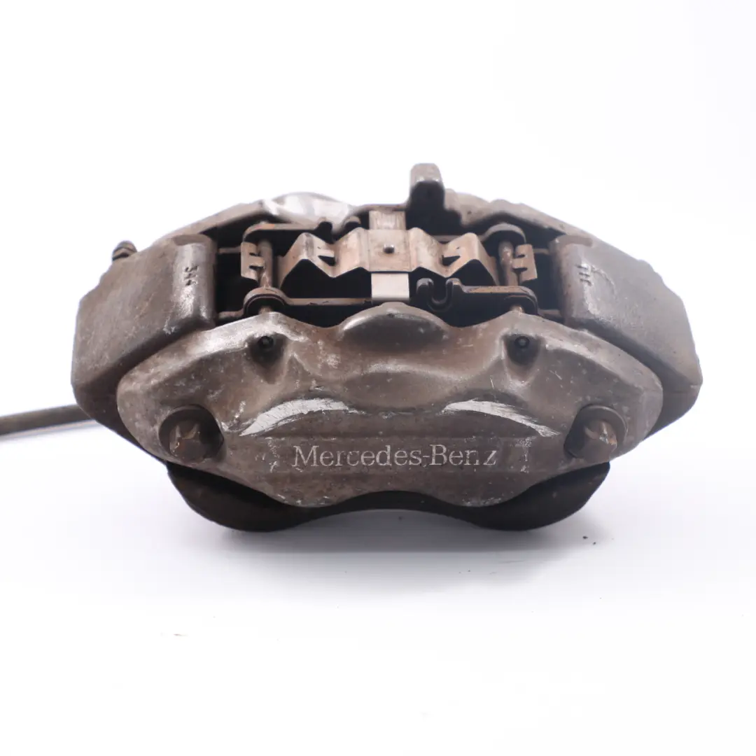 Etrier de frein avant gauche Brembo pour Mercedes W212 à propos du numéro de pièce A2124217898 Mercedes W212 Etrier de frein avant gauche Brembo - SKU A2124217898 - Numéro de pièce A2124217898