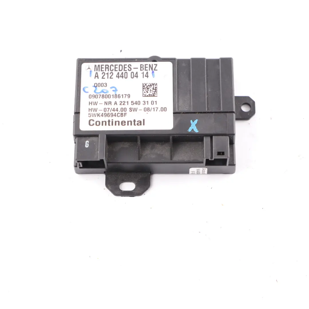 W207 W212 Kraftstoffpumpenmodul Diesel Steuergerät ECU für Mercedes C207 mit Teilenummer A2124400414 Mercedes C207 W207 W212 Kraftstoffpumpenmodul Diesel Steuergerät ECU - SKU A2124400414 - Teilenummer A2124400414