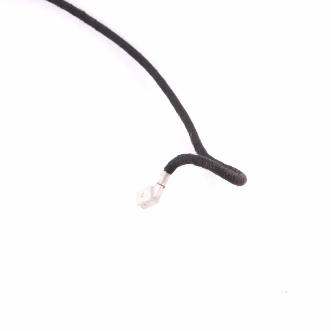 Screen Cable Wire Connector Monitor Display to Mercedes W212 with Part number A2124405732 Mercedes W212 Screen Cable Wire Connector Monitor Display - SKU A2124405732 - Part number A2124405732