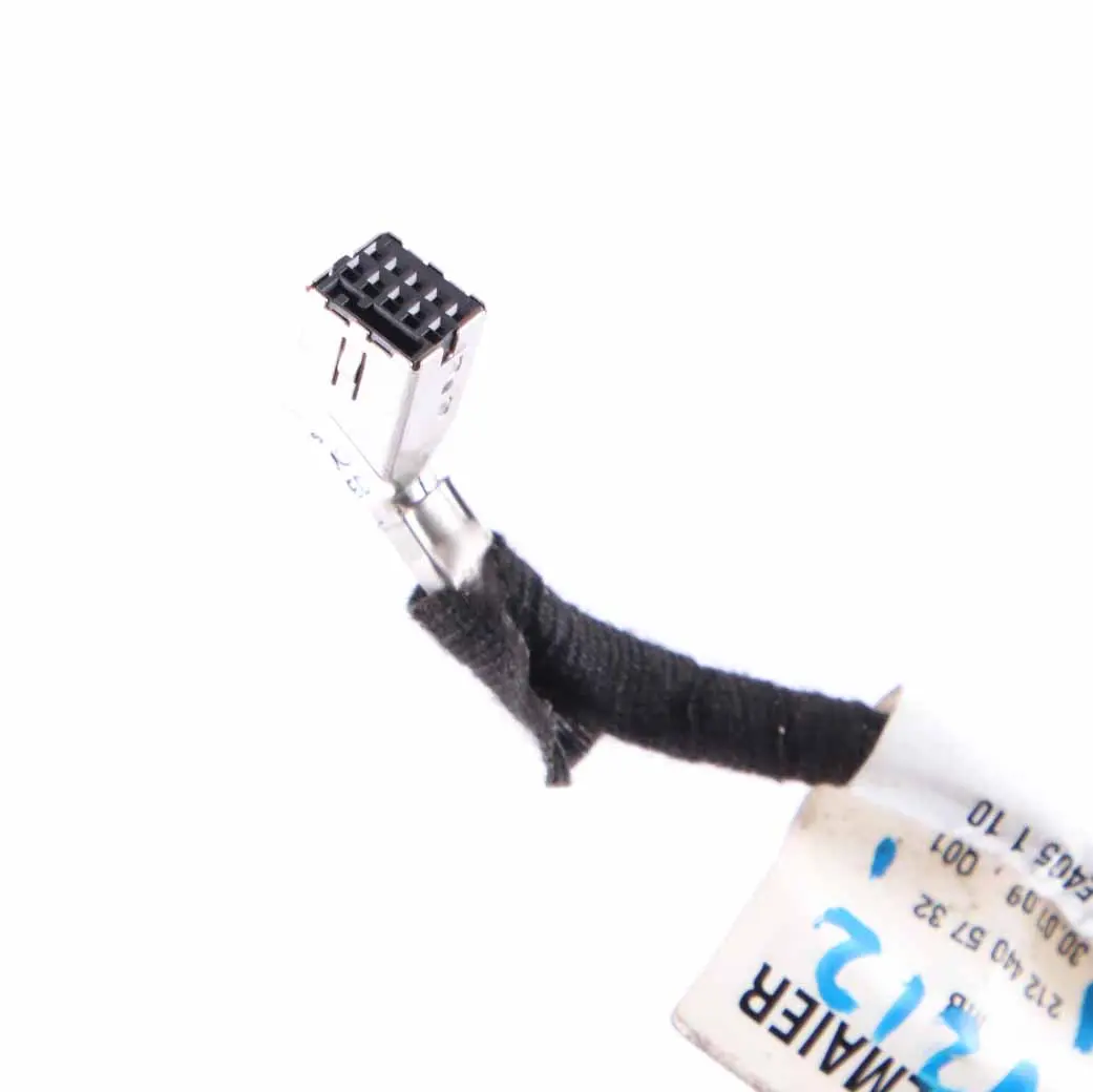 Screen Cable Wire Connector Monitor Display to Mercedes W212 with Part number A2124405732 Mercedes W212 Screen Cable Wire Connector Monitor Display - SKU A2124405732 - Part number A2124405732