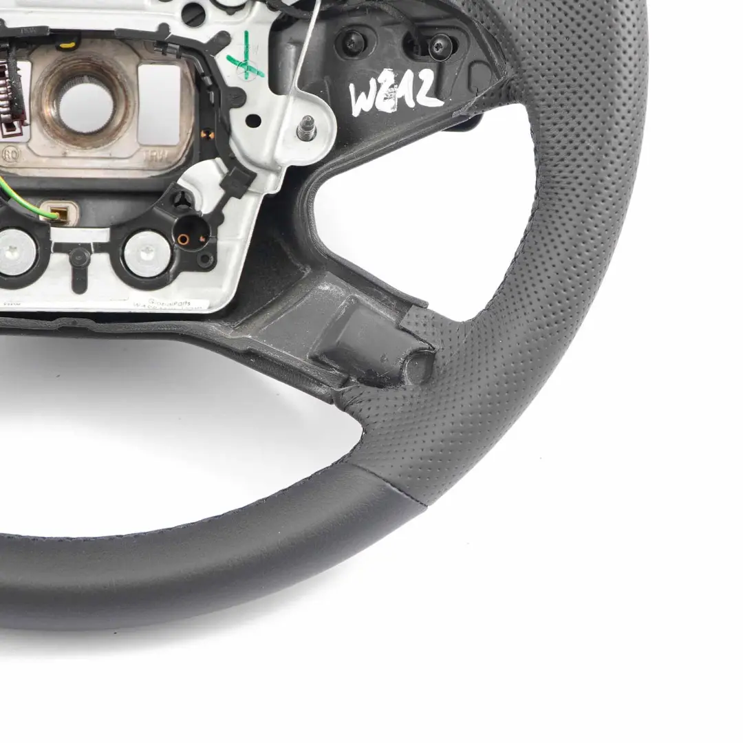 Mercedes W212 NOUVEAU Cuir Noir Sport Volant Palettes de Vitesses Noir Fils - SKU A2124600403-2 - Numéro de pièce A2124600403