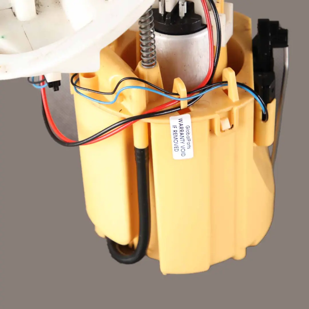  Pompe à carburant Mercedes W212 W218 Module de contrôle de l'émetteur diesel - SKU A2124700194 - Numéro de pièce A2124700194