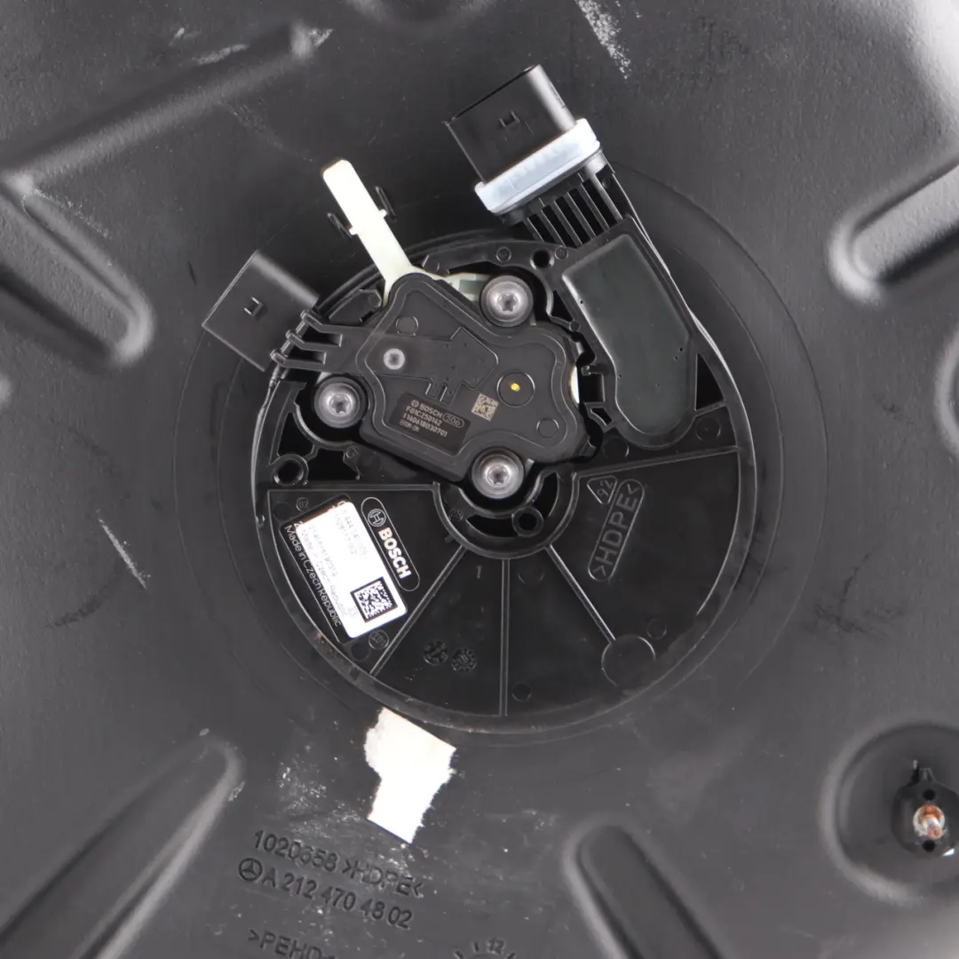 Additive Tank Mercedes W207 W212 AdBlue BlueTec Diesel Tank to with Part number A2124700200 Additive Tank Mercedes W207 W212 AdBlue BlueTec Diesel Tank - SKU A2124700200-1 - Part number A2124700200