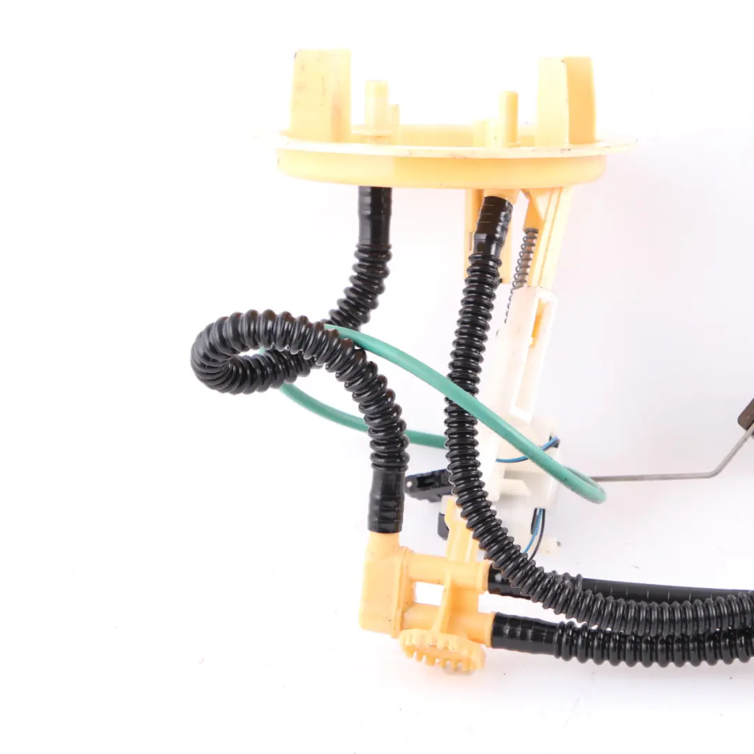 Capteur De Niveau De Carburant A2124700794 pour Mercedes W212 Diesel à propos du numéro de pièce A2124700400 Mercedes W212 Diesel Capteur De Niveau De Carburant A2124700794 - SKU A2124700400 - Numéro de pièce A2124700400