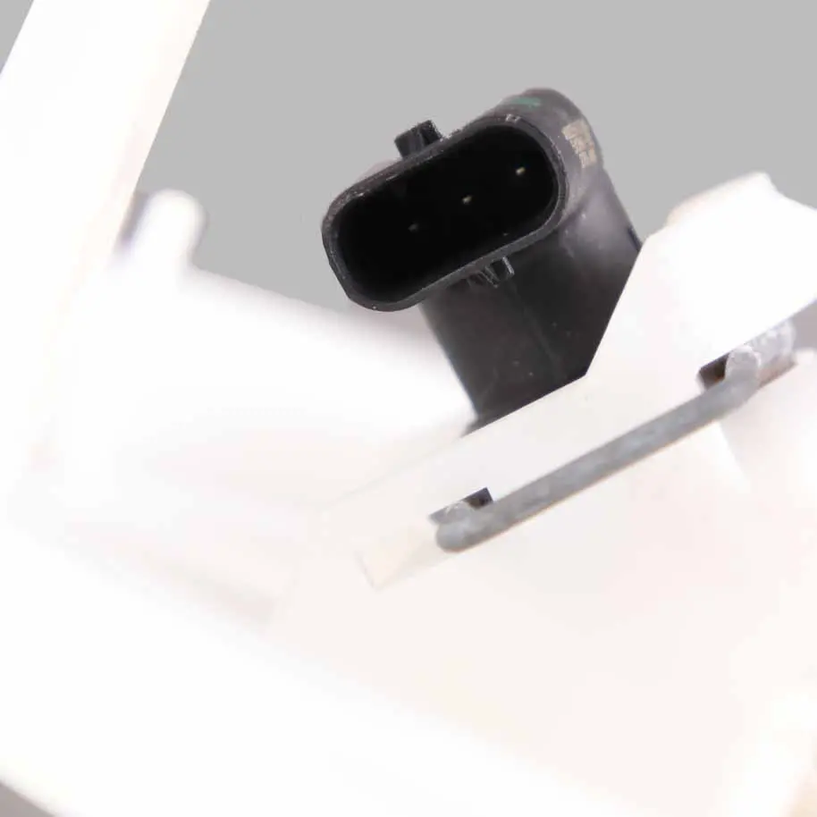 Mercedes W204 W212 M271 Pompe essence Petrol Sender Delivery Module - SKU A2124701394 - Numéro de pièce A2124701394