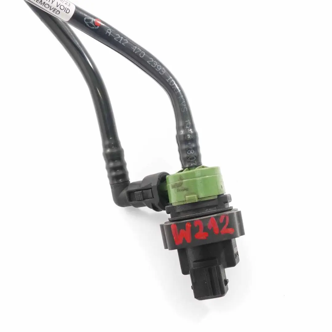 Mercedes Benz Clase C S203 W203 Válvula purga bomba regeneración combustible - SKU A2124702393 - Número de pieza A2124702393