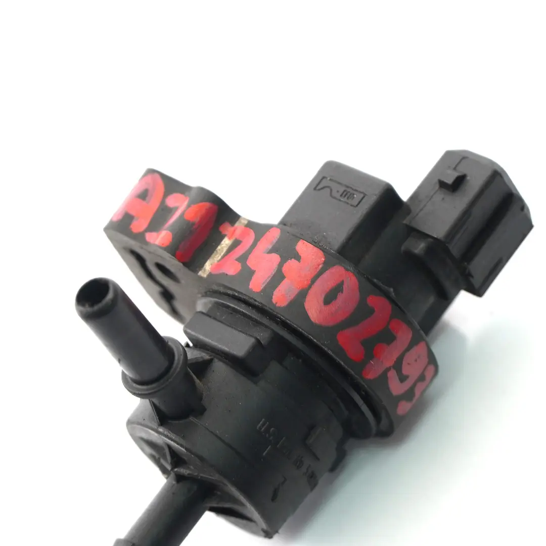 Entlüftungs Ventil Mercedes W164 Regenerations Ventil Kraftstoff Verdampfung für mit Teilenummer A2124702793 Entlüftungs Ventil Mercedes W164 Regenerations Ventil Kraftstoff Verdampfung - SKU A2124702793 - Teilenummer A2124702793