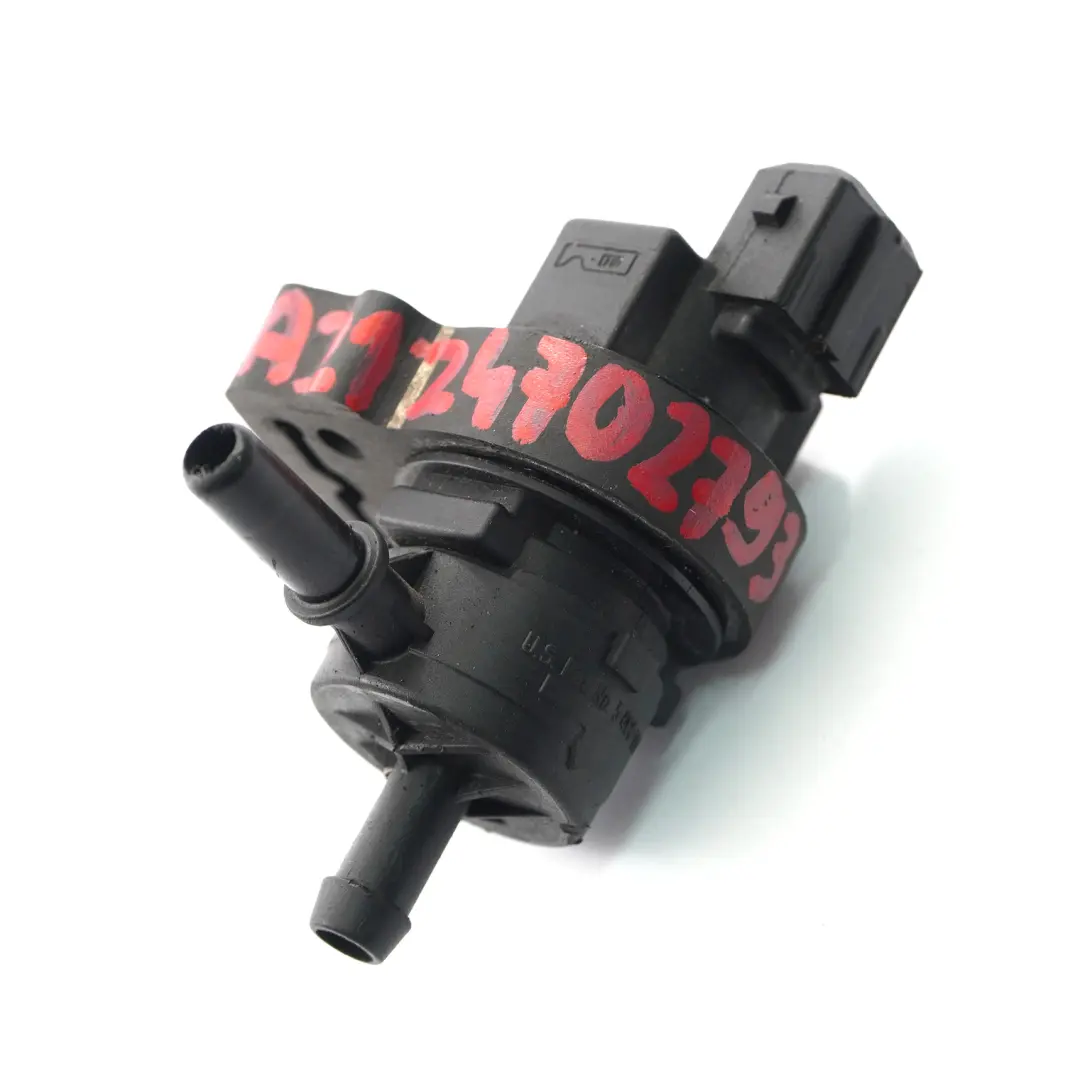  Valve de purge Mercedes W164 Valve de régénération Evaporation de carburant - SKU A2124702793 - Numéro de pièce A2124702793