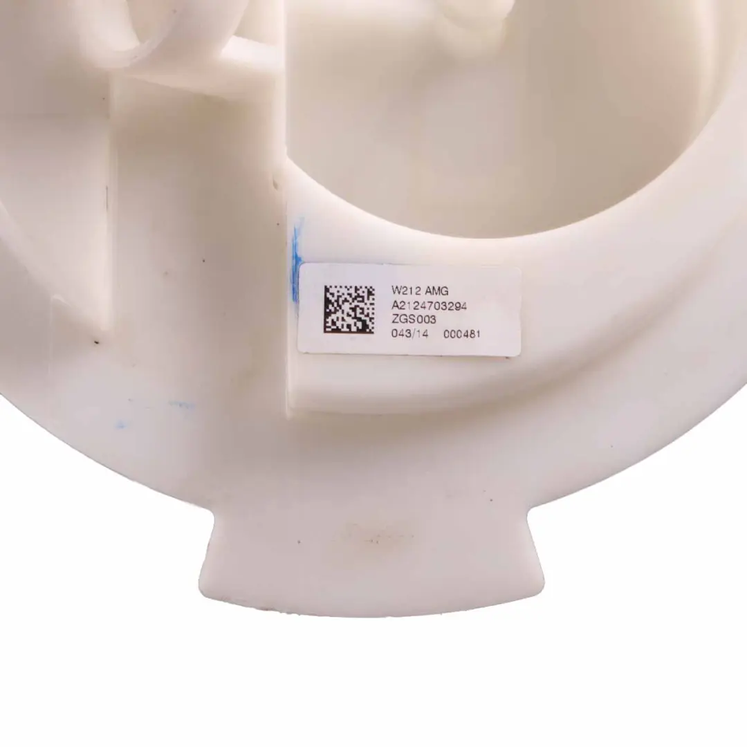 C63 W212 E63 AMG Fuel Pump Left N/S Delivery Unit to Mercedes W204 with Part number A2124703294 Mercedes W204 C63 W212 E63 AMG Fuel Pump Left N/S Delivery Unit - SKU A2124703294 - Part number A2124703294