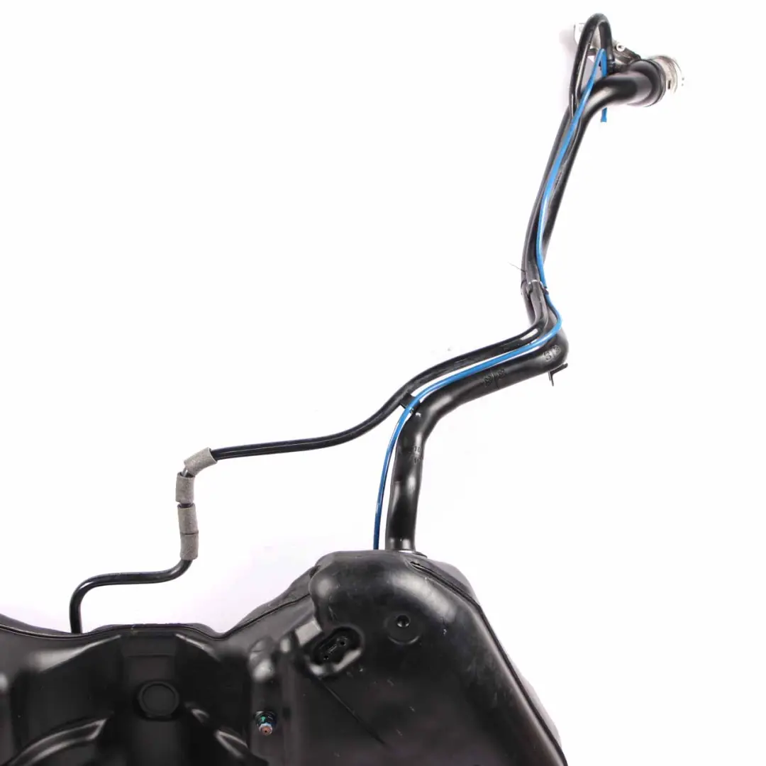 OM651 Bare Fuel Tank E-Class to Mercedes W212 Fuel Tank Diesel with Part number A2124708601 Mercedes W212 Fuel Tank Diesel OM651 Bare Fuel Tank E-Class - SKU A2124708901 - Part number A2124708601