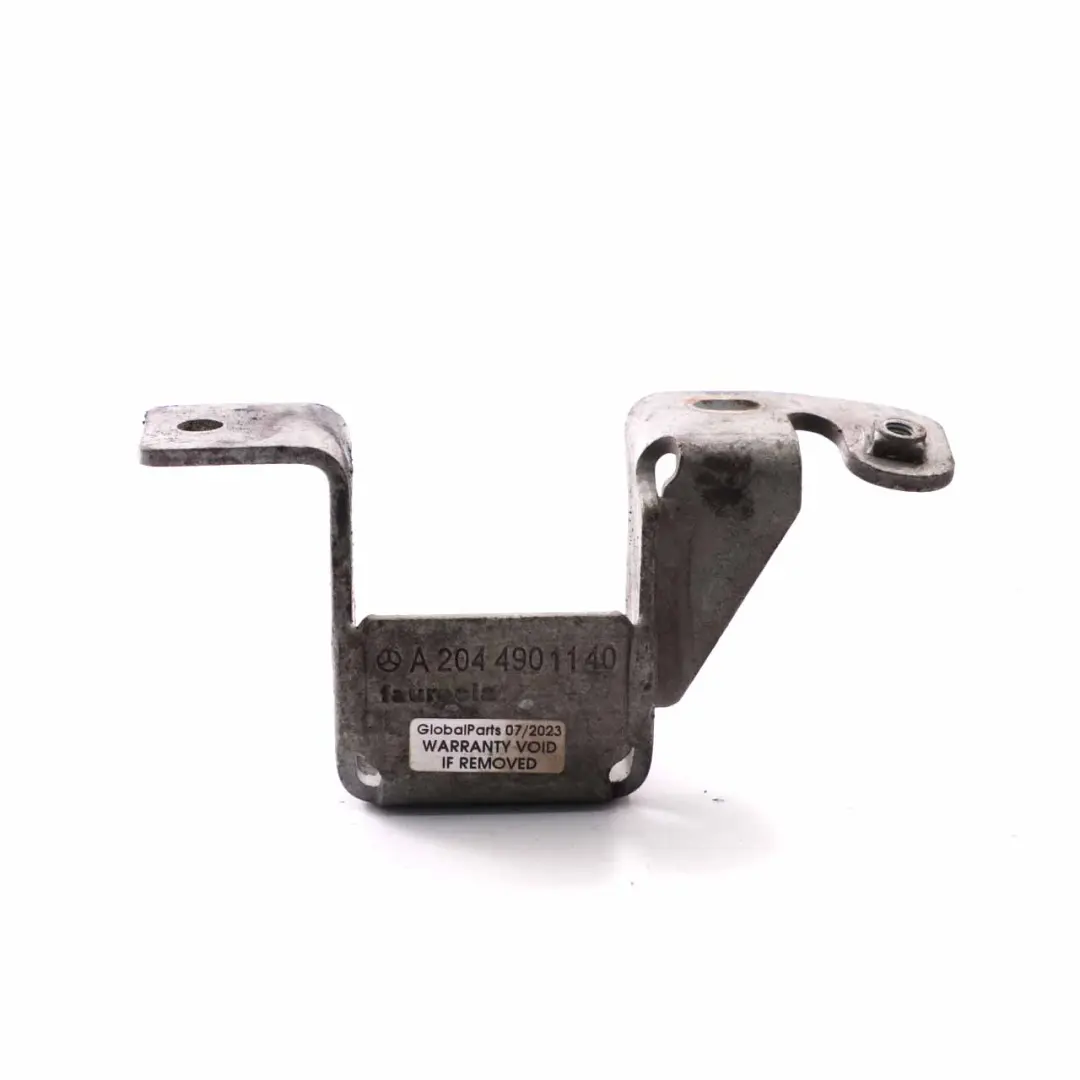 Katalysator halterung Mercedes W204 W212 OM651 Halterung A2044901140 für mit Teilenummer A2124900440 Katalysator halterung Mercedes W204 W212 OM651 Halterung A2044901140 - SKU A2124900440 - Teilenummer A2124900440
