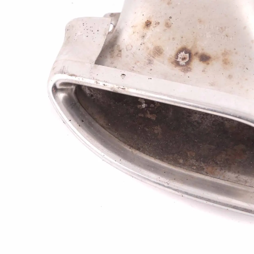 tuyau échappement arrière droit AMG embout échappement pour Mercedes W212 à propos du numéro de pièce A2124902827 Mercedes W212 tuyau échappement arrière droit AMG embout échappement - SKU A2124902827 - Numéro de pièce A2124902827