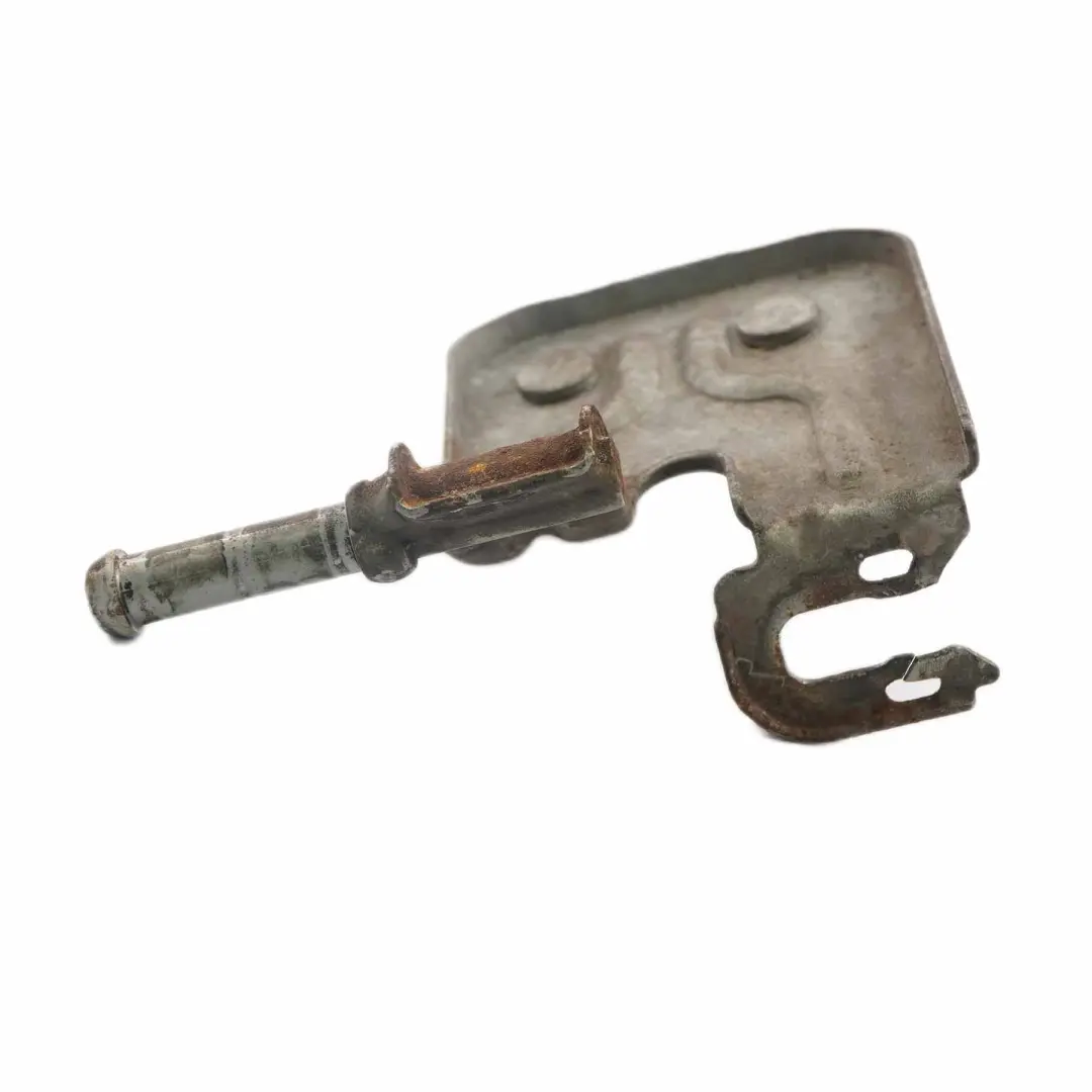 Wspornik Uchwyt Wieszak Tłumika do Mercedes W212 o numerze A2124922241 Mercedes W212 Wspornik Uchwyt Wieszak Tłumika - SKU A2124922241 - Numer Części A2124922241