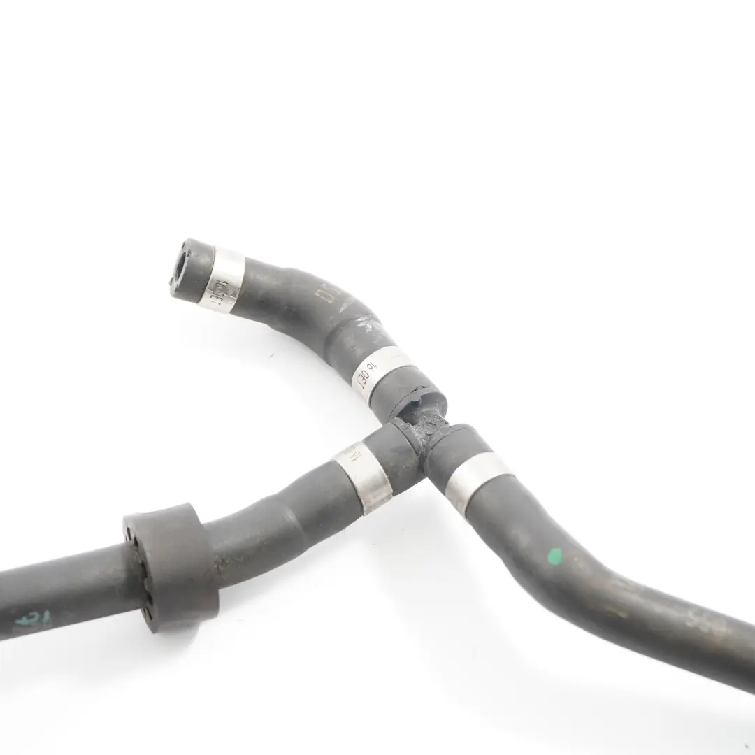 Mercedes W212 OM651 Serbatoio Espansione Pompa Acqua Tubo Inferiore - SKU A2125013625 - Numero di parte A2125013625